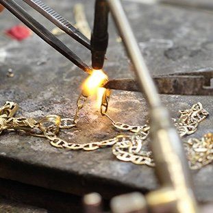 Chain Repair — Russellville, AL — Artistic Jewelry and Repair