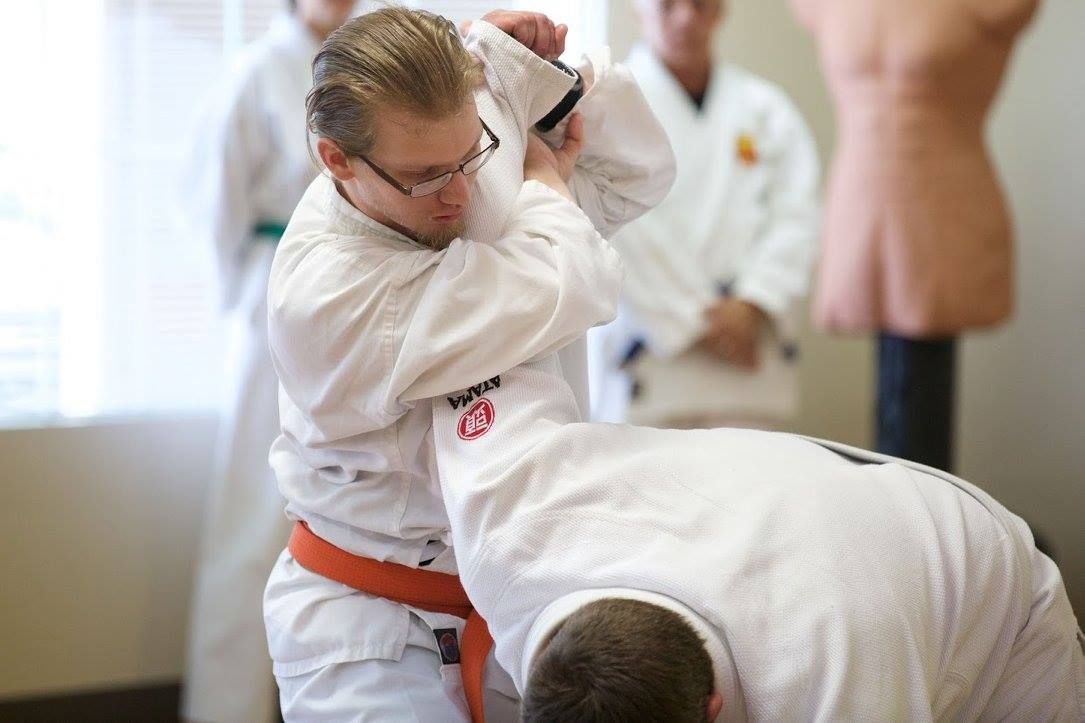 The word placeholder is on a gray background.