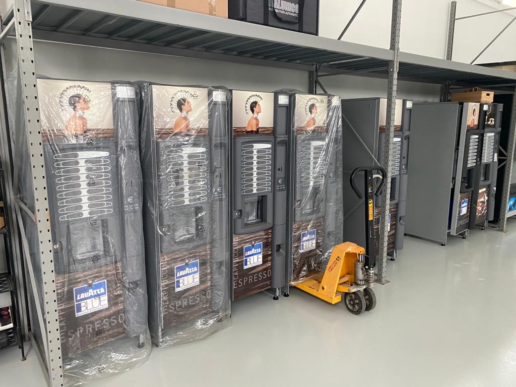 Distributori automatici con confezione