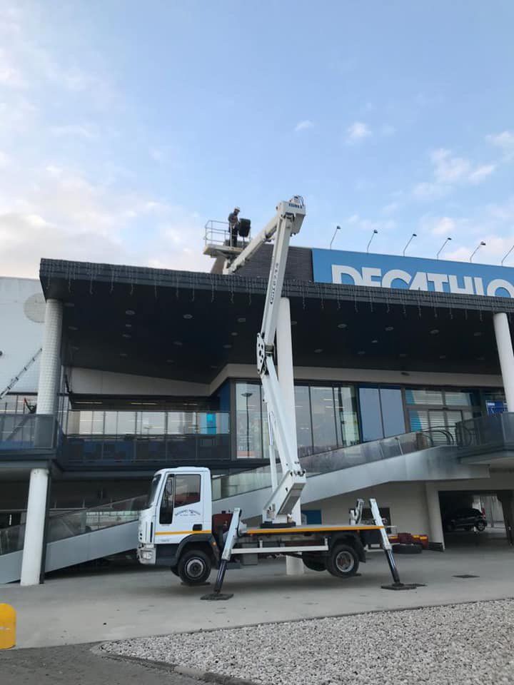 piattaforma aerea mobile