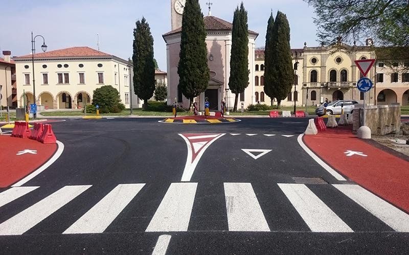 segnaletica stradale e vernici