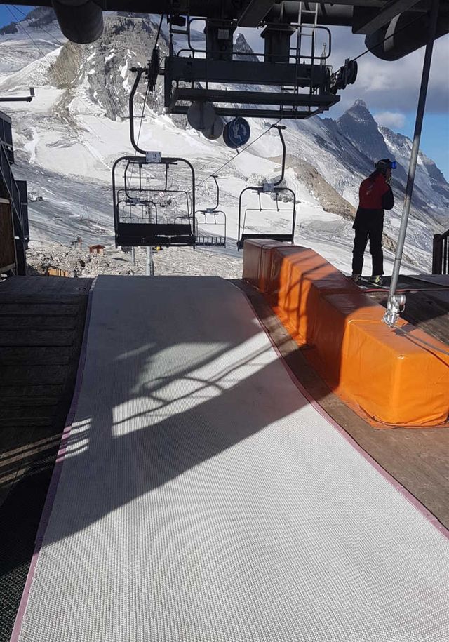 MR.SNOW - Textile Skipisten - PRODUKTWELTEN