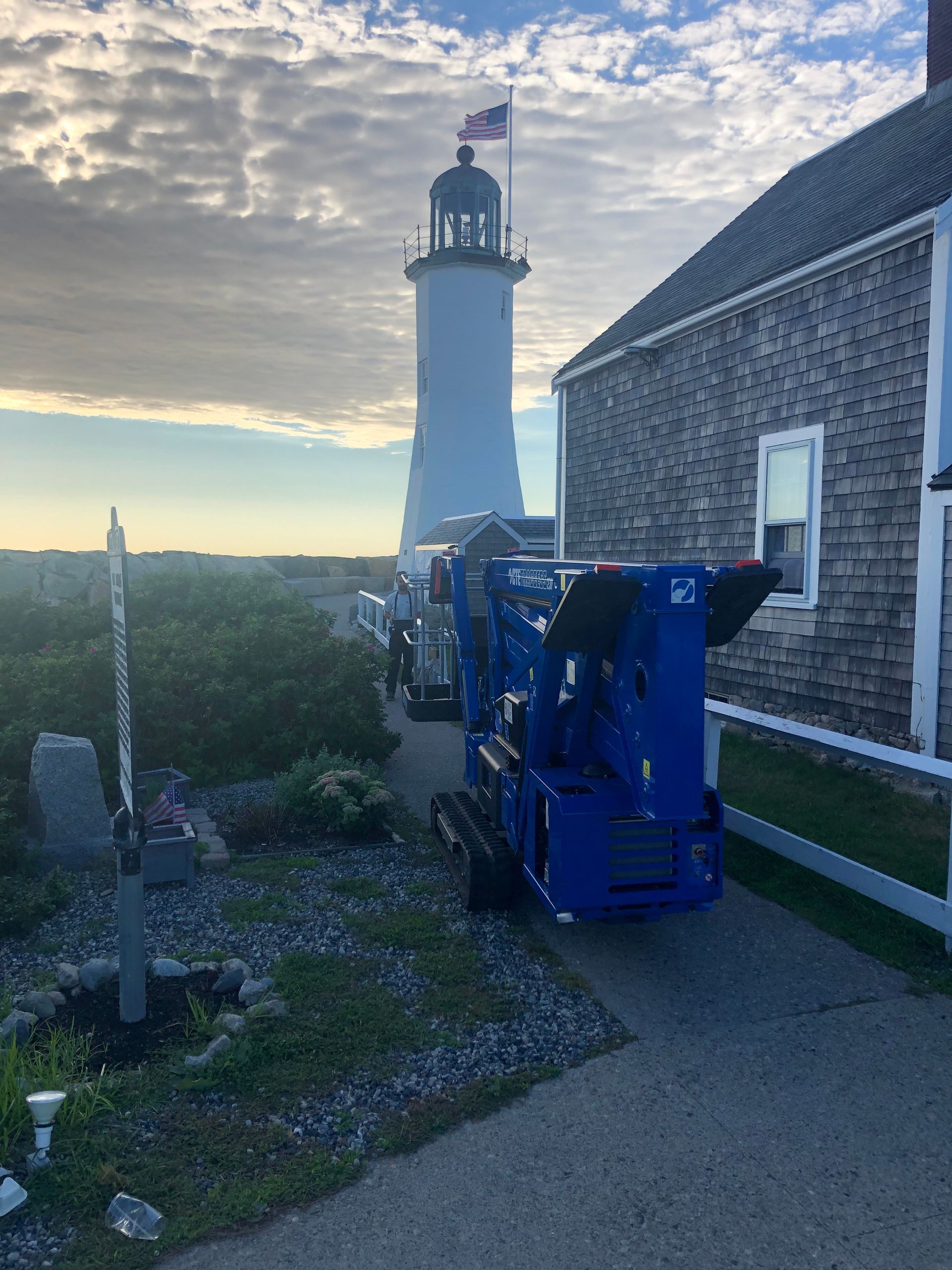 aerial lifts for facility maintenance