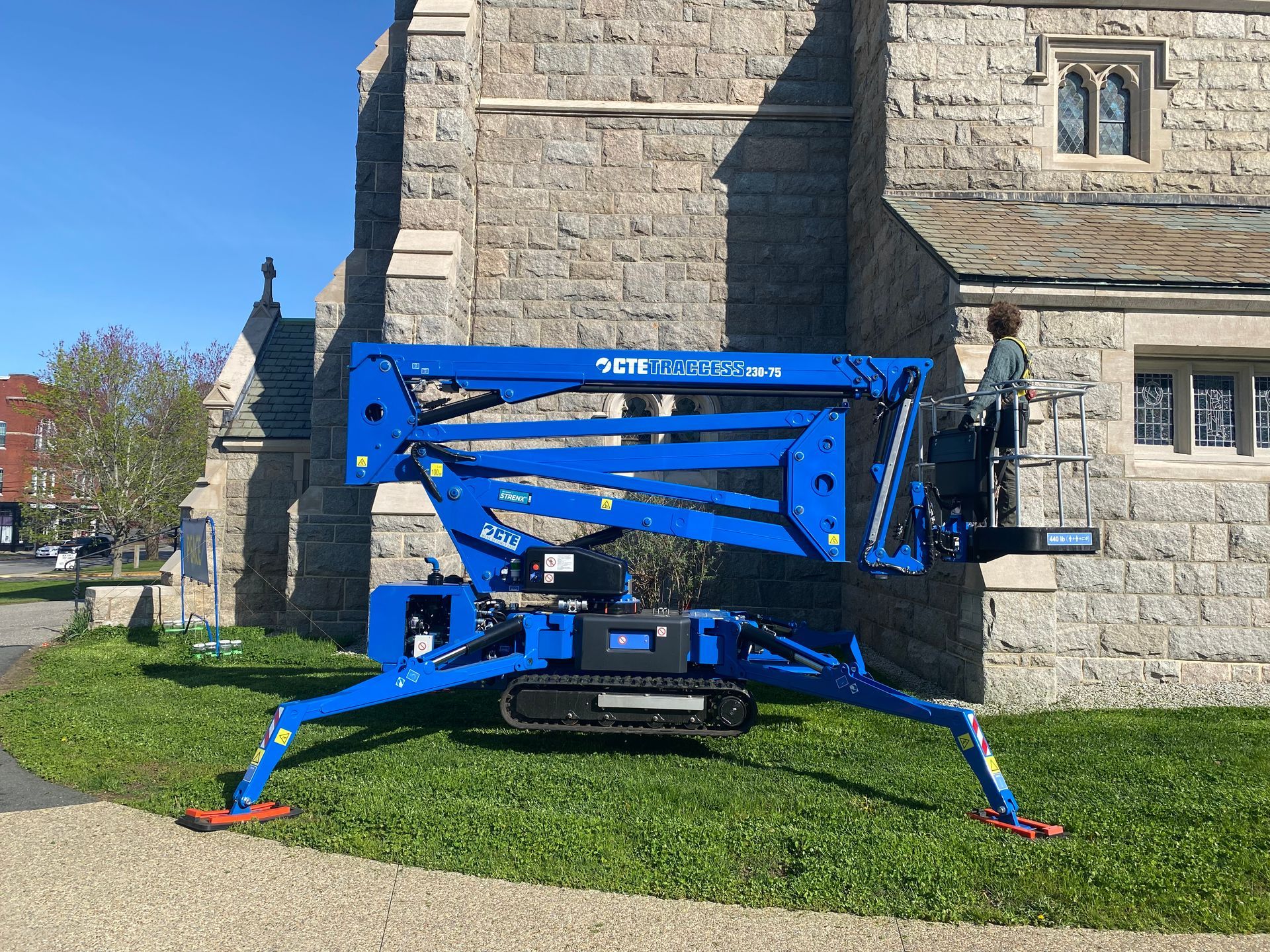 aerial lifts for facility maintenance