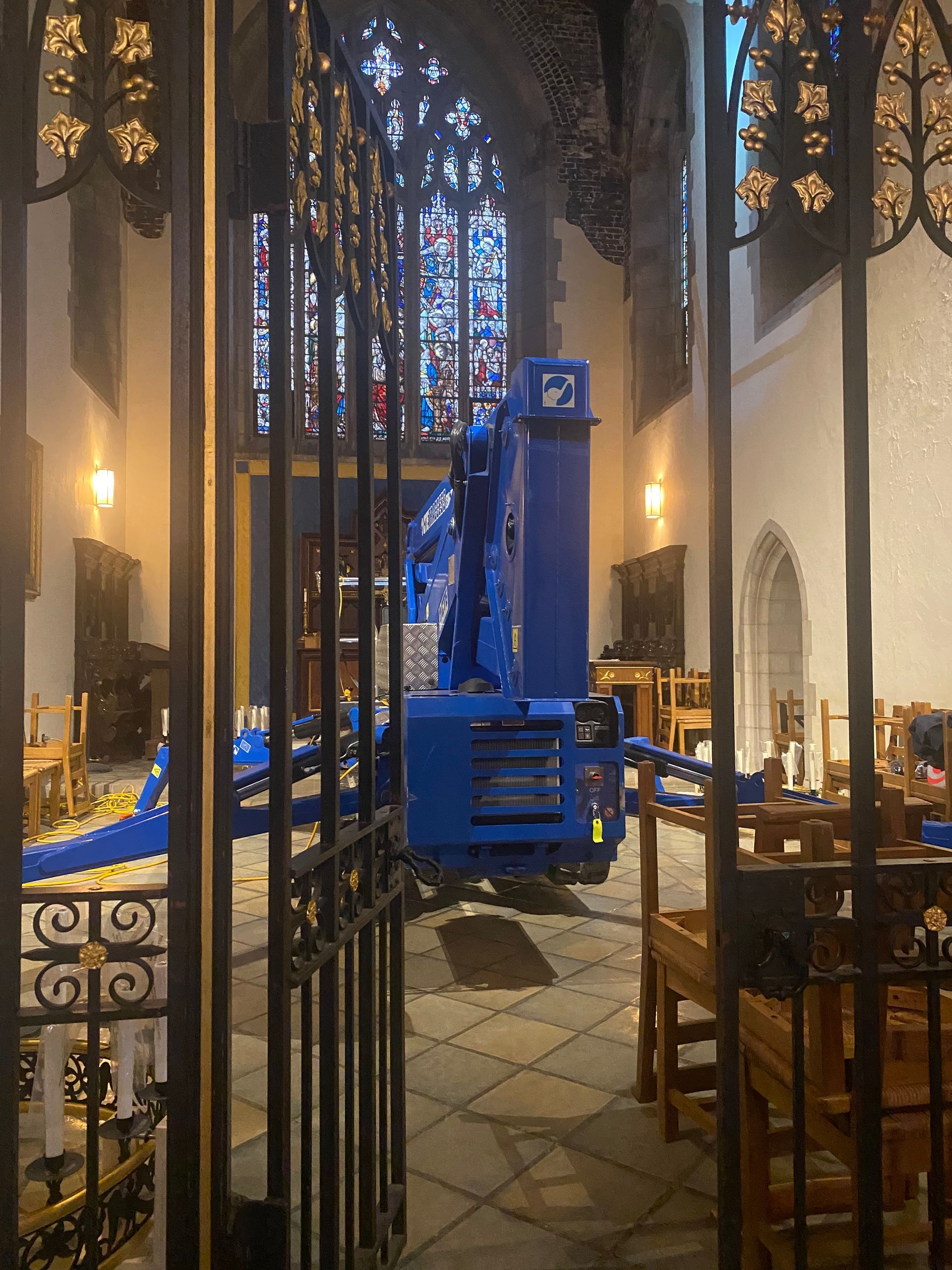 aerial lifts for facility maintenance