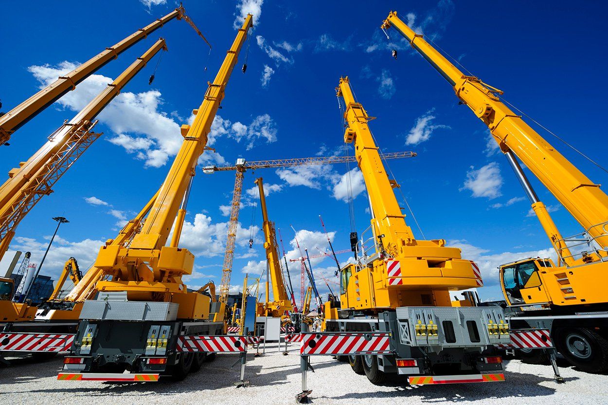 Yellow Cranes — Houston, TX — Crane Rental Division Inc.