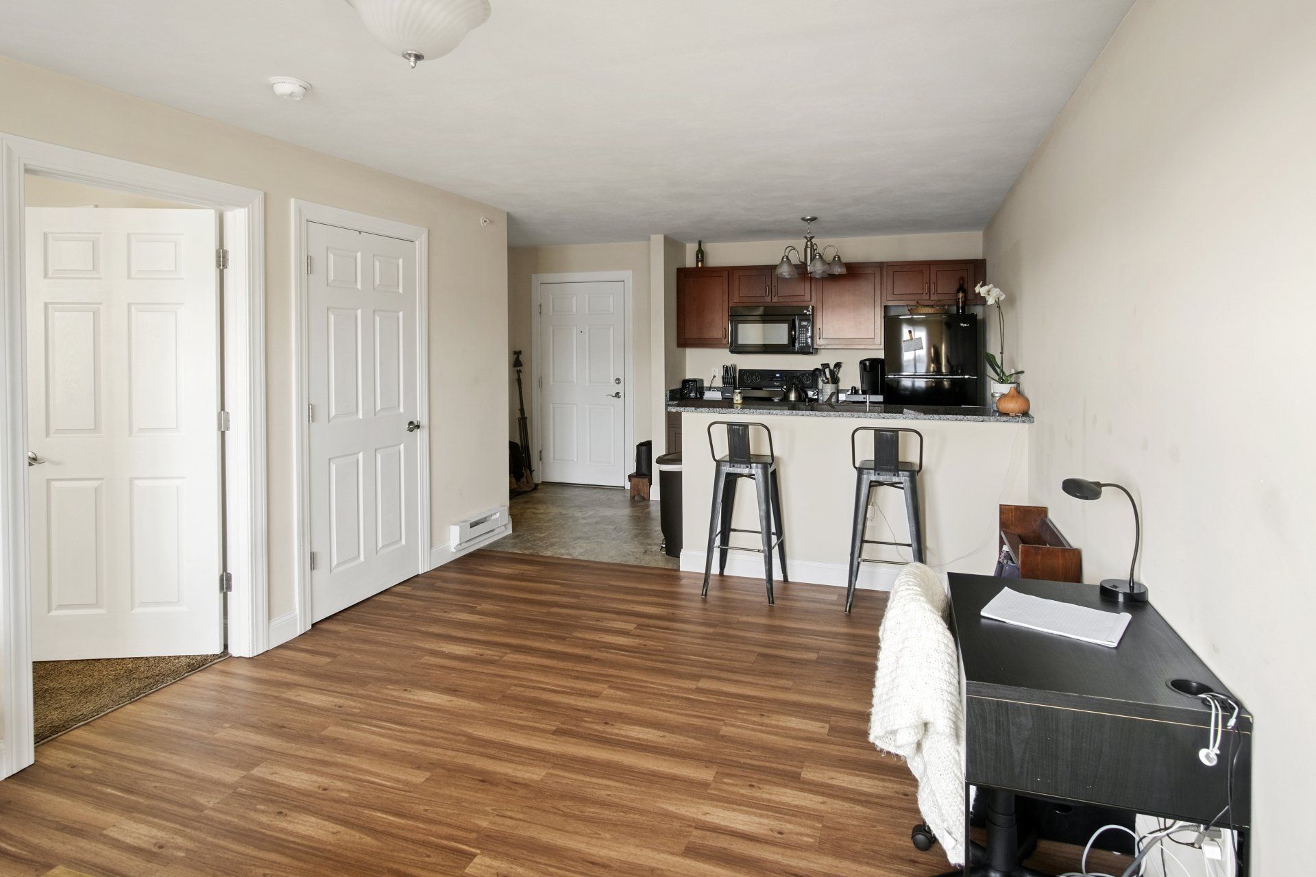 living area and kitchen bar