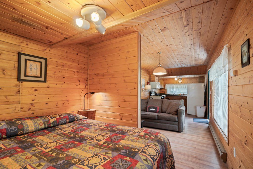 Cabin Rental Services in Crater Lake, OR