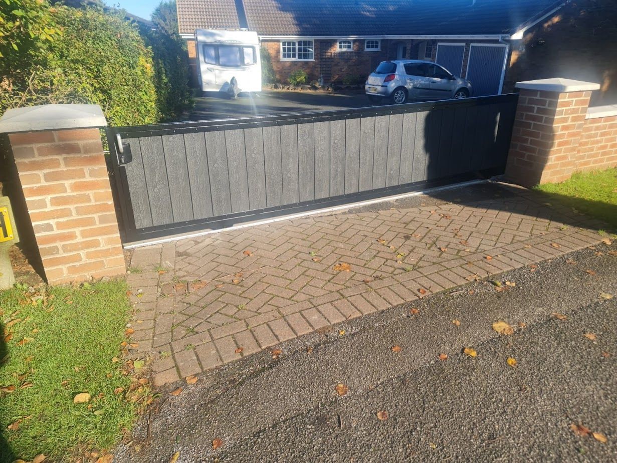Composite Gates UK composite gate with embossed grey composite boards