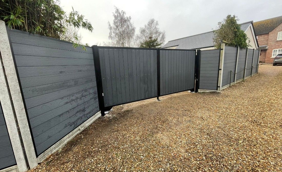 Composite Gates UK composite fencing with metal frame