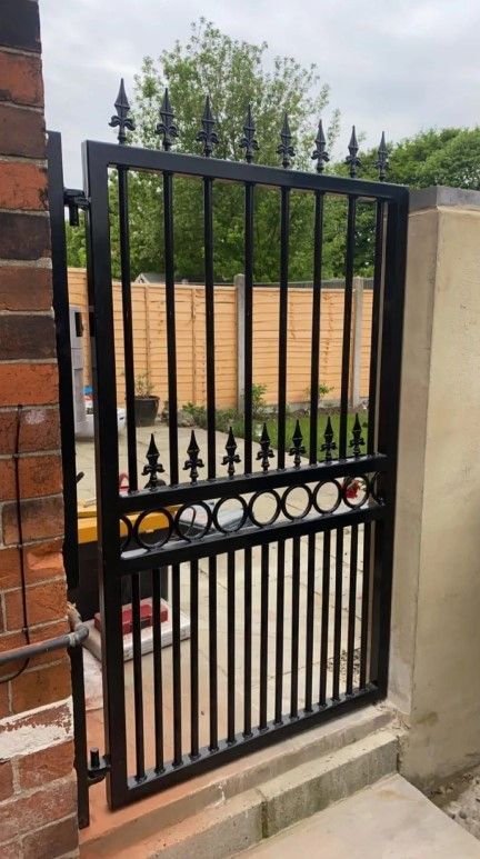 Metal back garden gate Cirencester