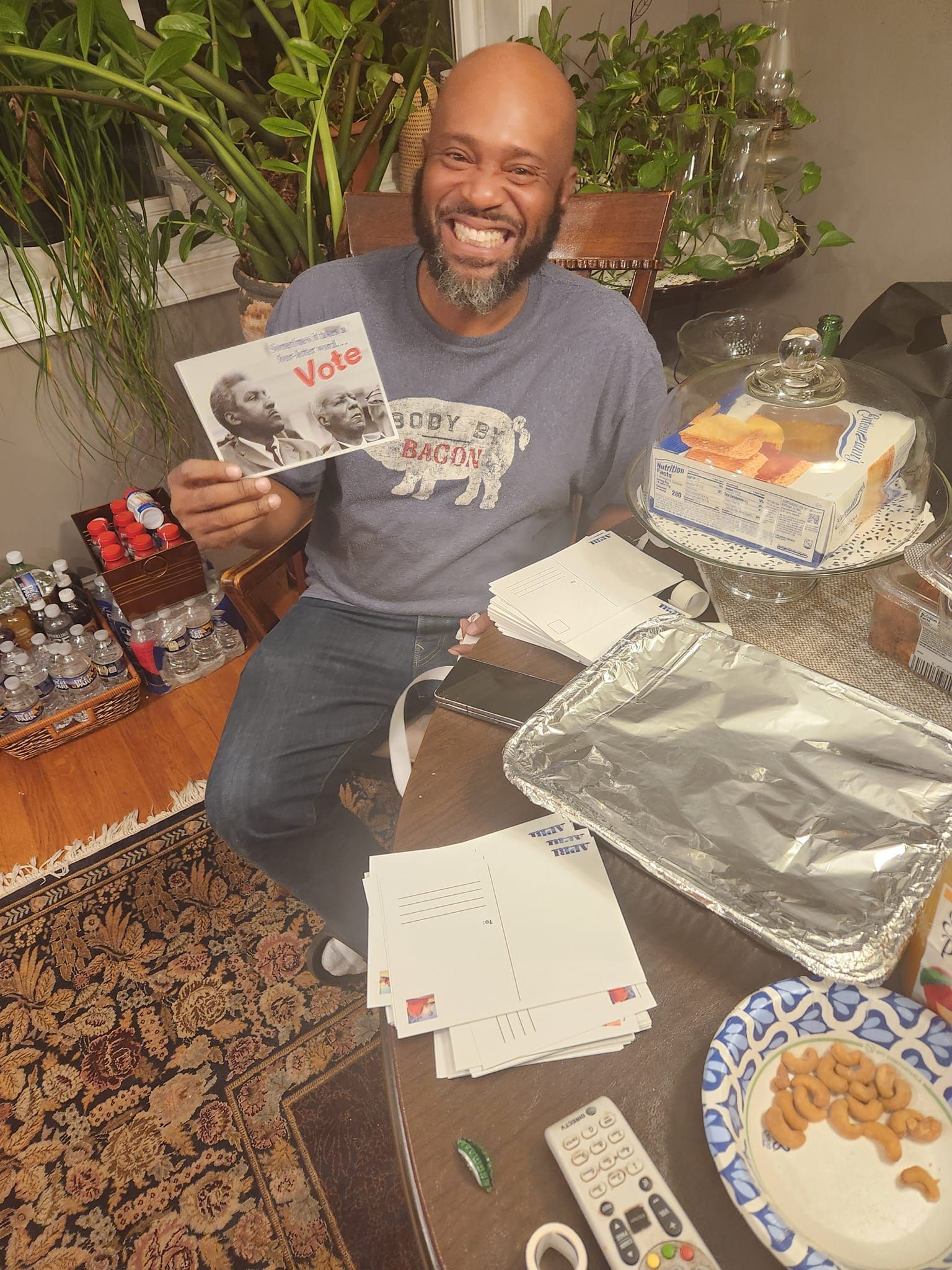 Al shows of his design