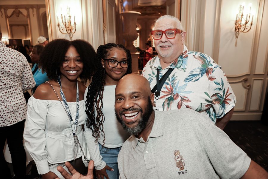 Dave's daughters, Al and Bert.Al holding out his hand.