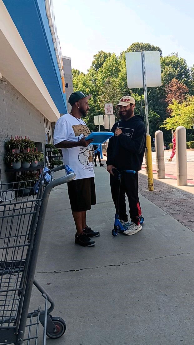 Voter registration volunteer active on the street in North Carolina