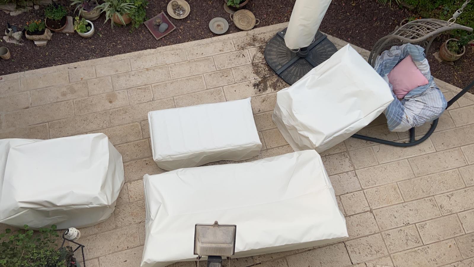 סגירת מרפסת לחורף