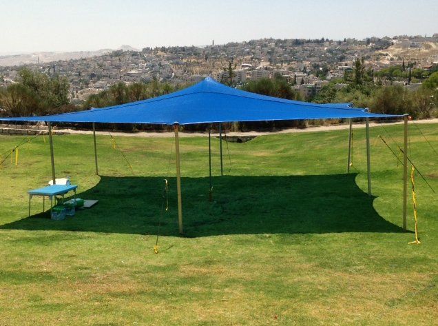 רשת הצללה לגינה