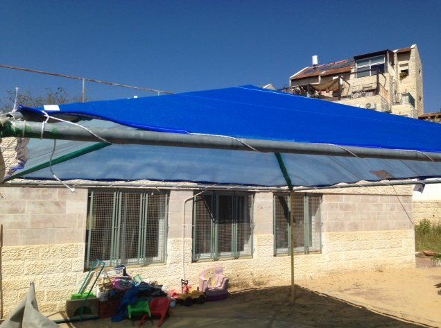 רשת הצללה לגינה