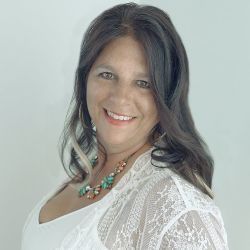 Premier Referral Club, LIsa Brainer