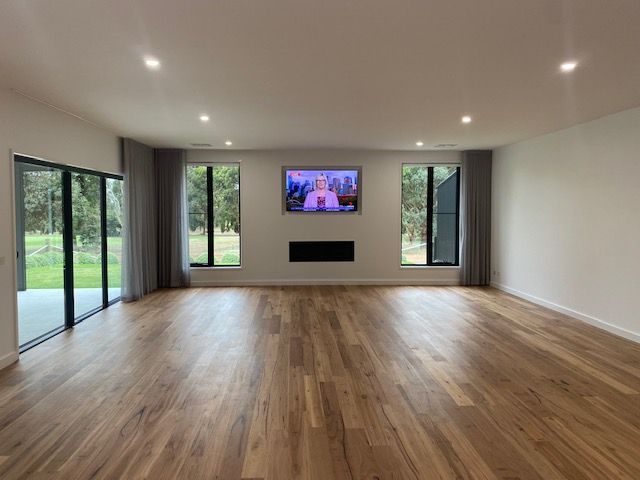 Raymond+living+and+dine