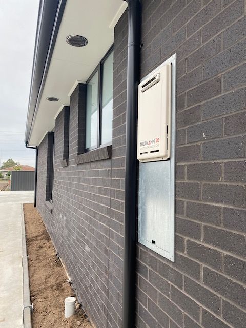 Raymond+side+of+house-aa0e5771