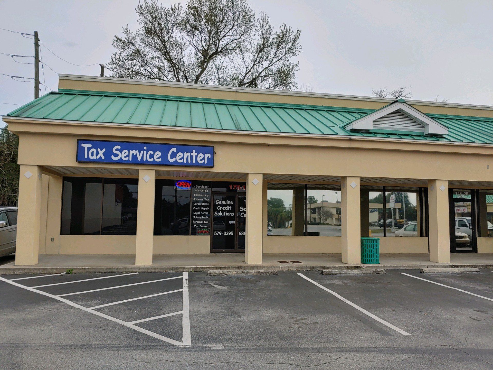 Business Man — Orange Park, FL — Tax Service Center Business Man — Orange Park, FL — Tax Service Center