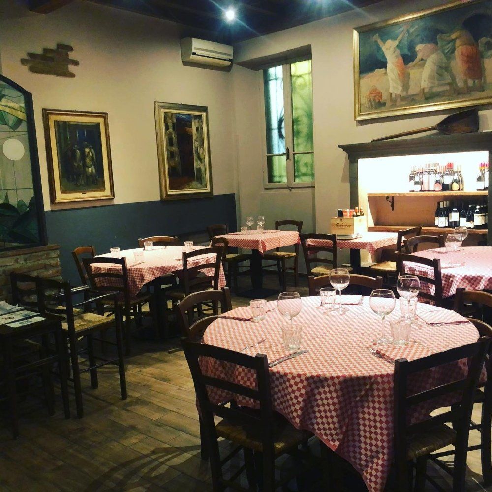 trattoria tipica con sale interne
