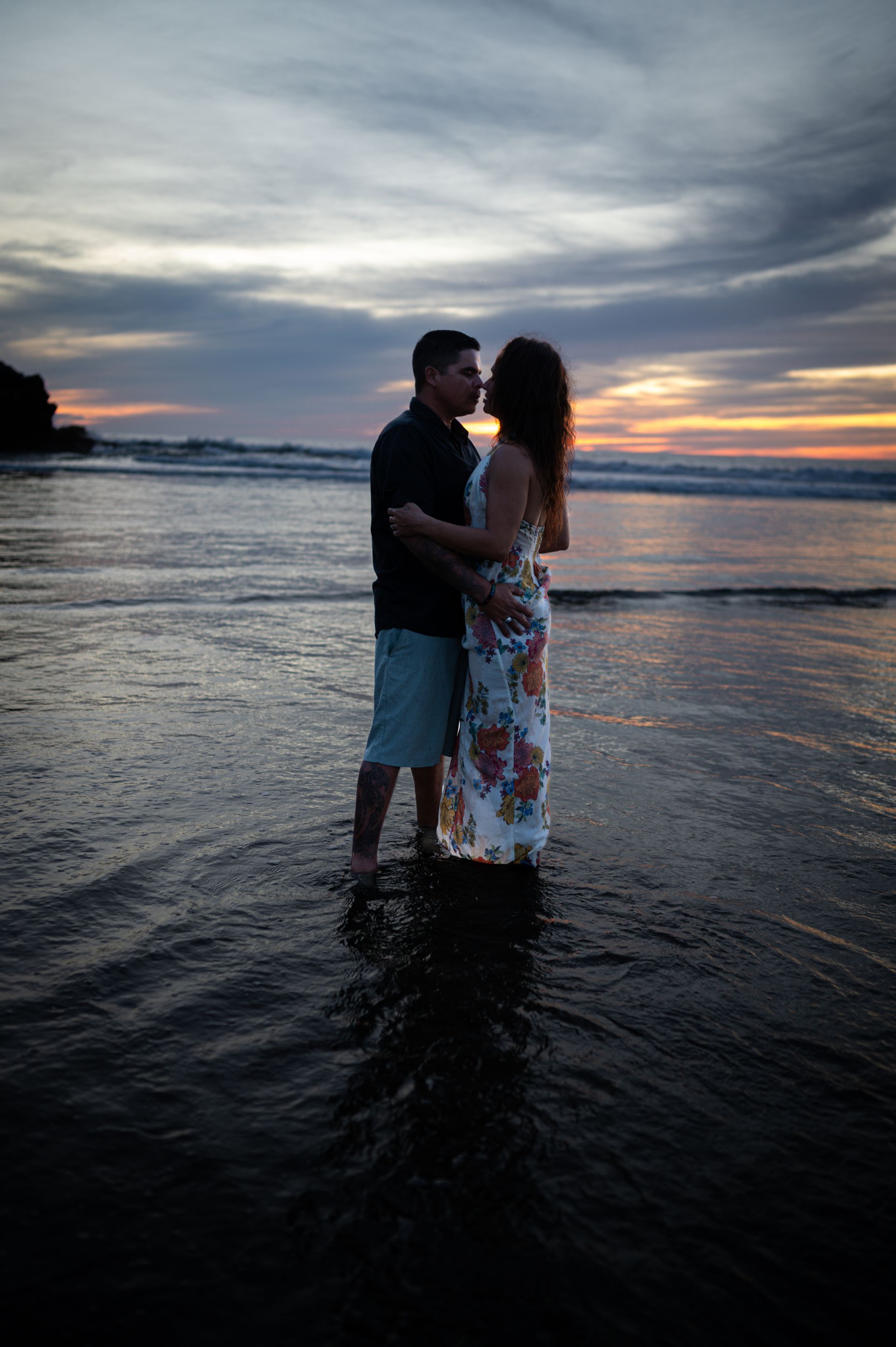 couples Photography by pure images by naomi