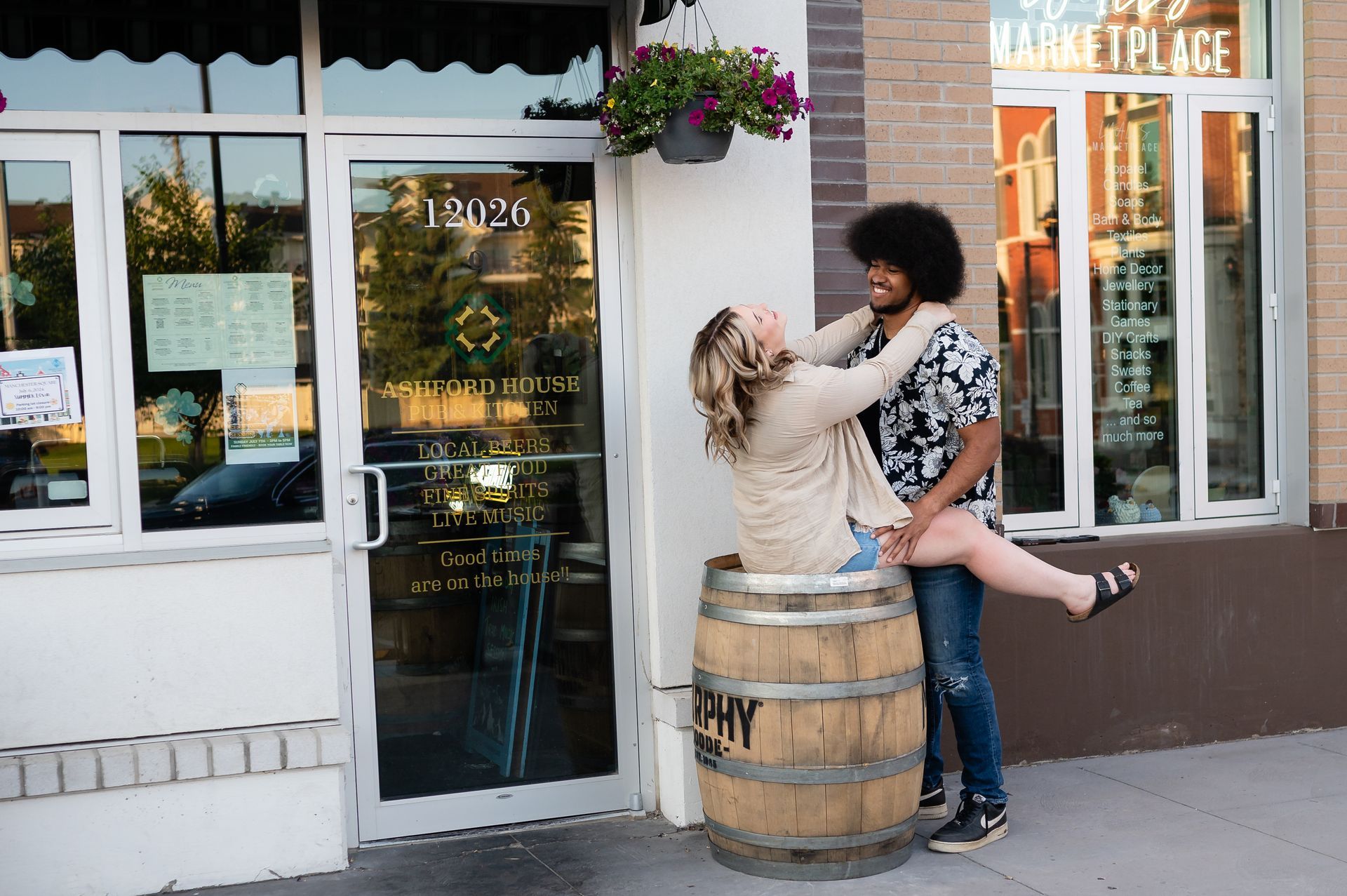 couples Photography by pure images by naomi