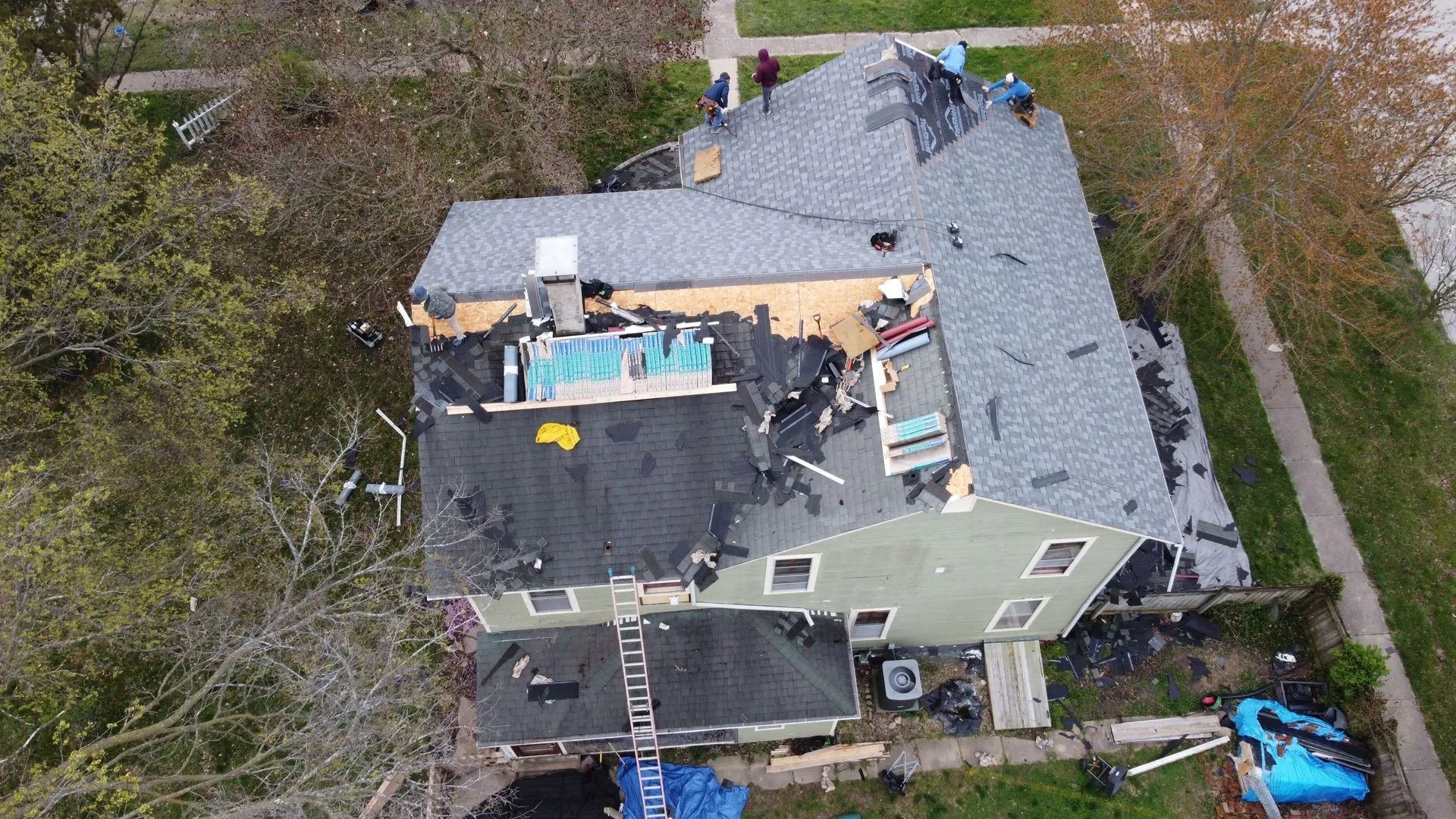 Storm damage roof Edwardsville IL