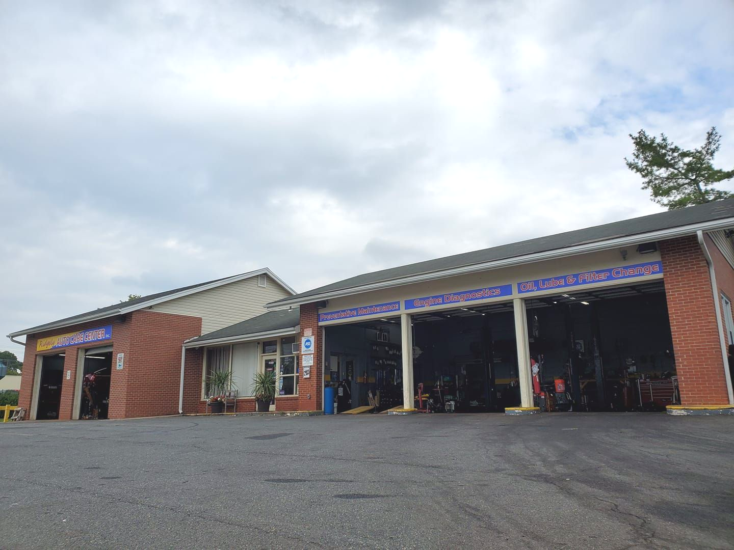 Ridgely Car Care Center Inc. front exterior
