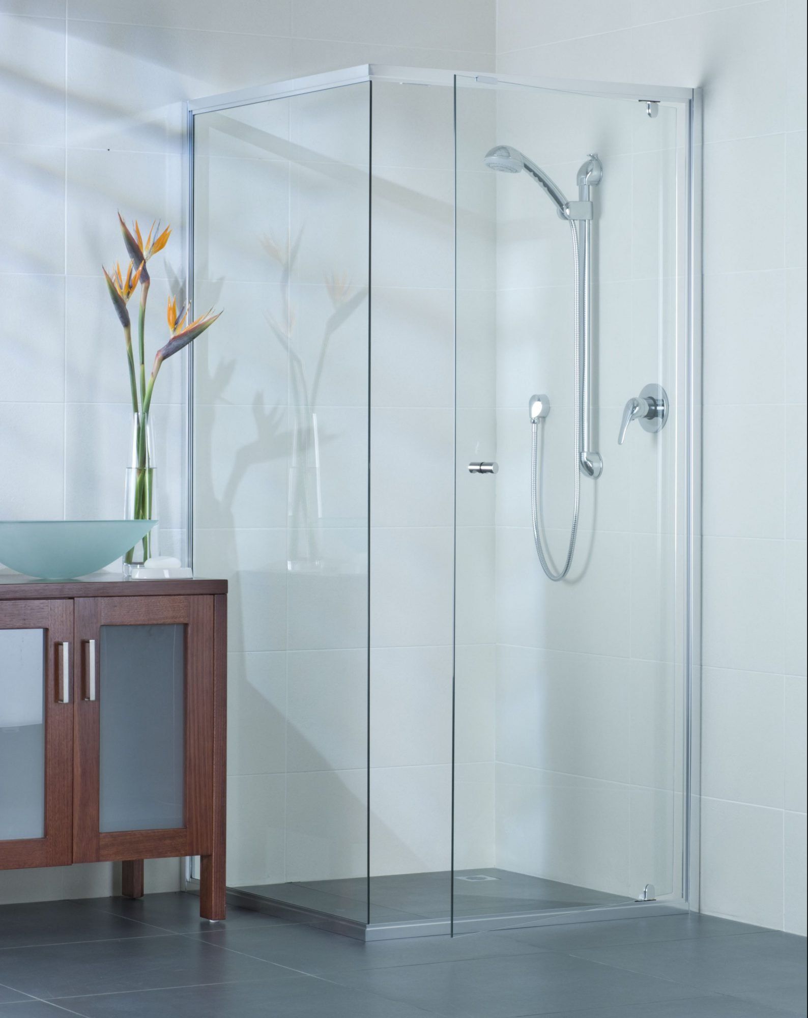 modern shower glass screens