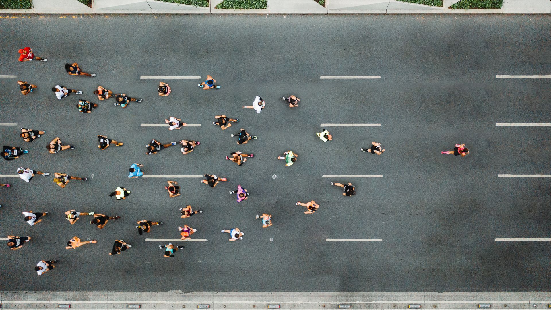 Image of runners in a road race.