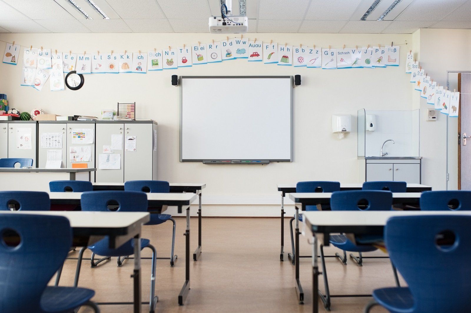 Navigating The Teacher Shortage Why It s Happening And What Schools Can Do