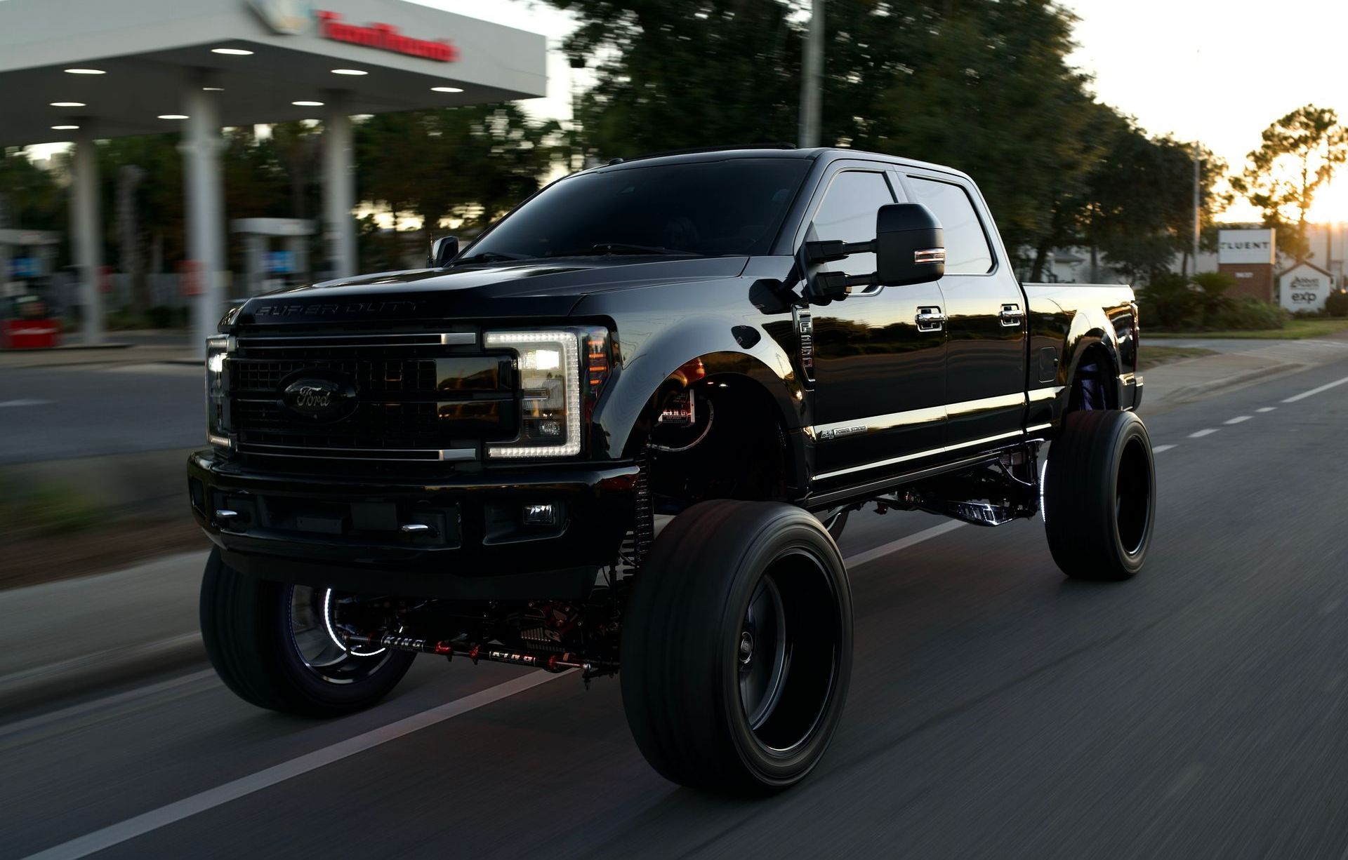 New Car Tire — Santa Rosa Beach, FL — Elite Motorsports