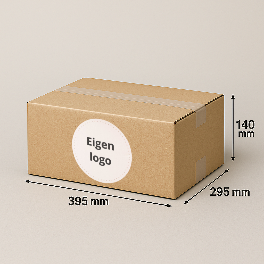 Kartonnen doos met sticker, afmetingen: 395mm x 295mm x 140mm.