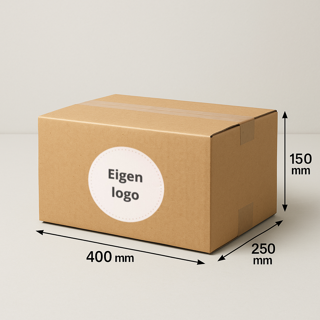 Kartonnen doos met sticker 