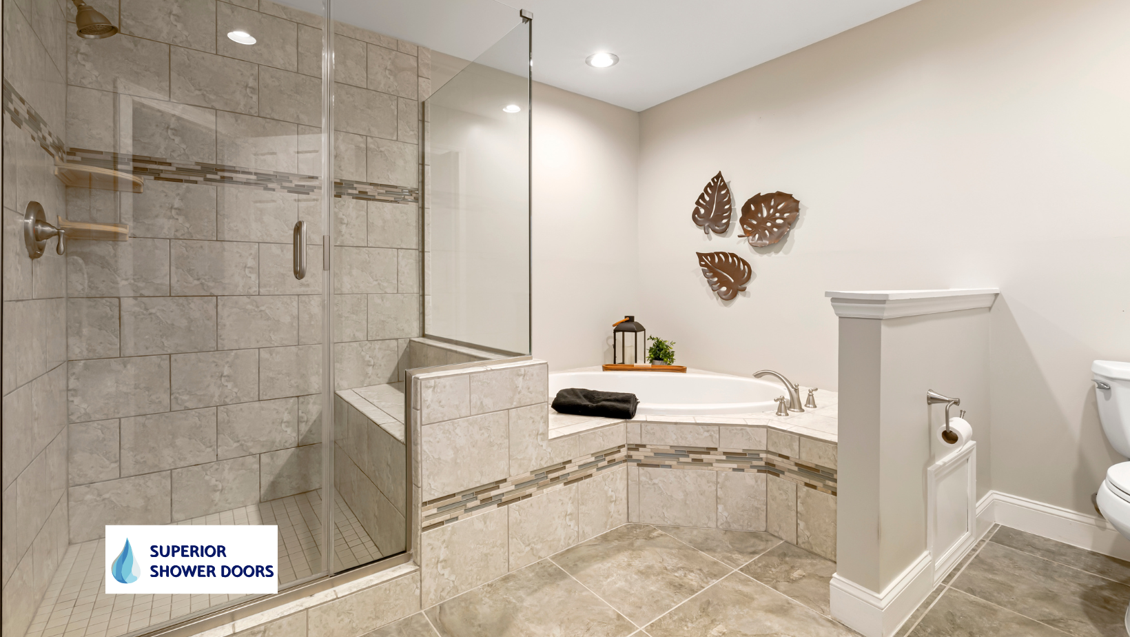 A bathroom with a tub , shower and toilet.