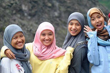 Indonesien Mädchen bei Java Rundreise