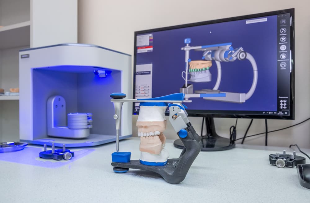3D Scanner And PC In Creating Dentures - Denture Repairs In Albury, NSW