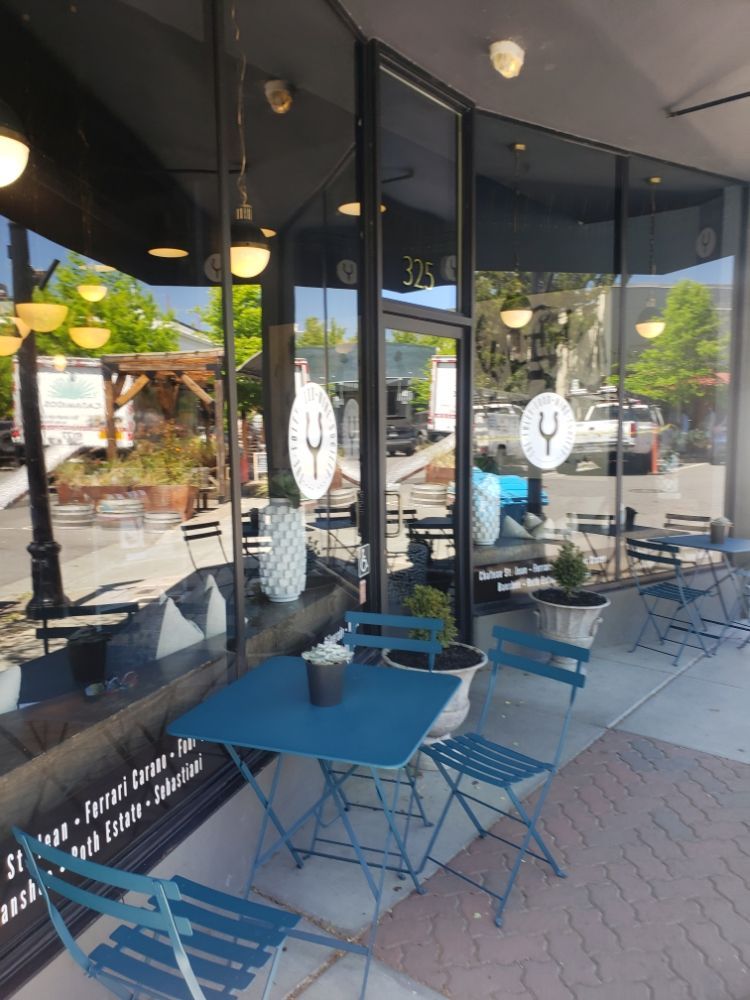 A Restaurant With Tables And Chairs Outside Of It – Rohnert Park, CA - Josh’s Window Cleaning