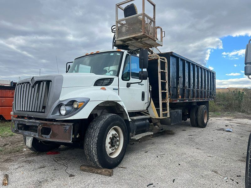 IMPORTADORA GRÚAS Y MONTACARGAS DEL BAJÍO