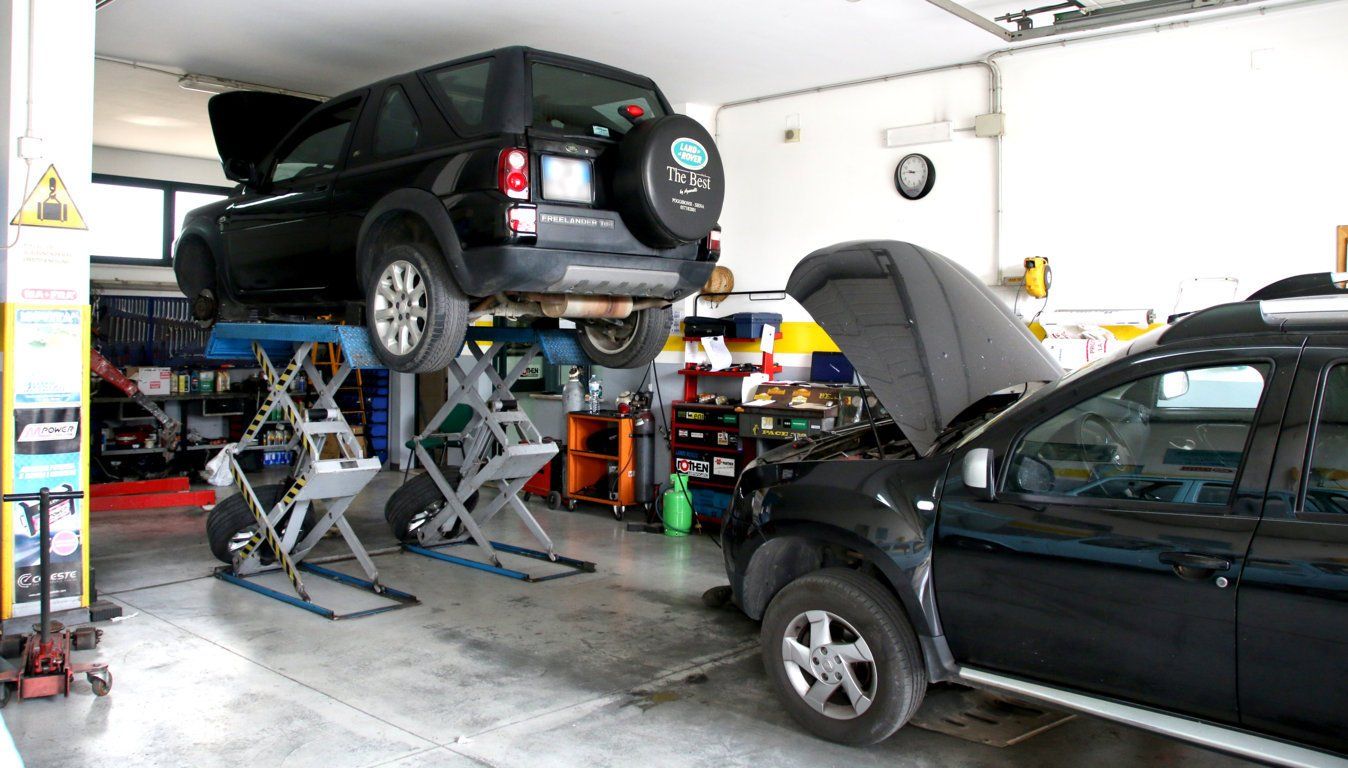 riparazioni su ponte mobile