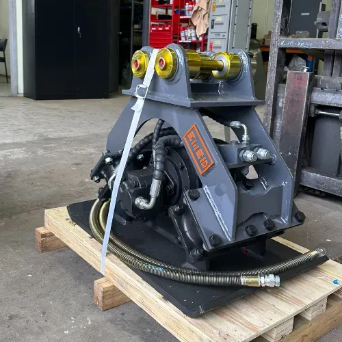 Excavator compactors