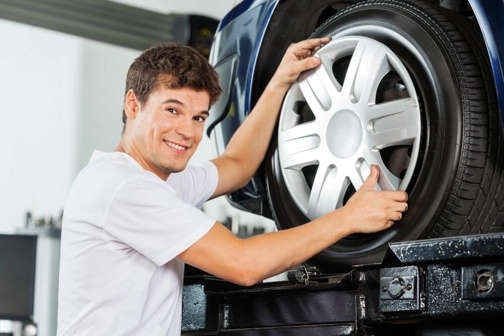 Hubcap Repair Guide: Tips for Restoring Damaged Hubcaps