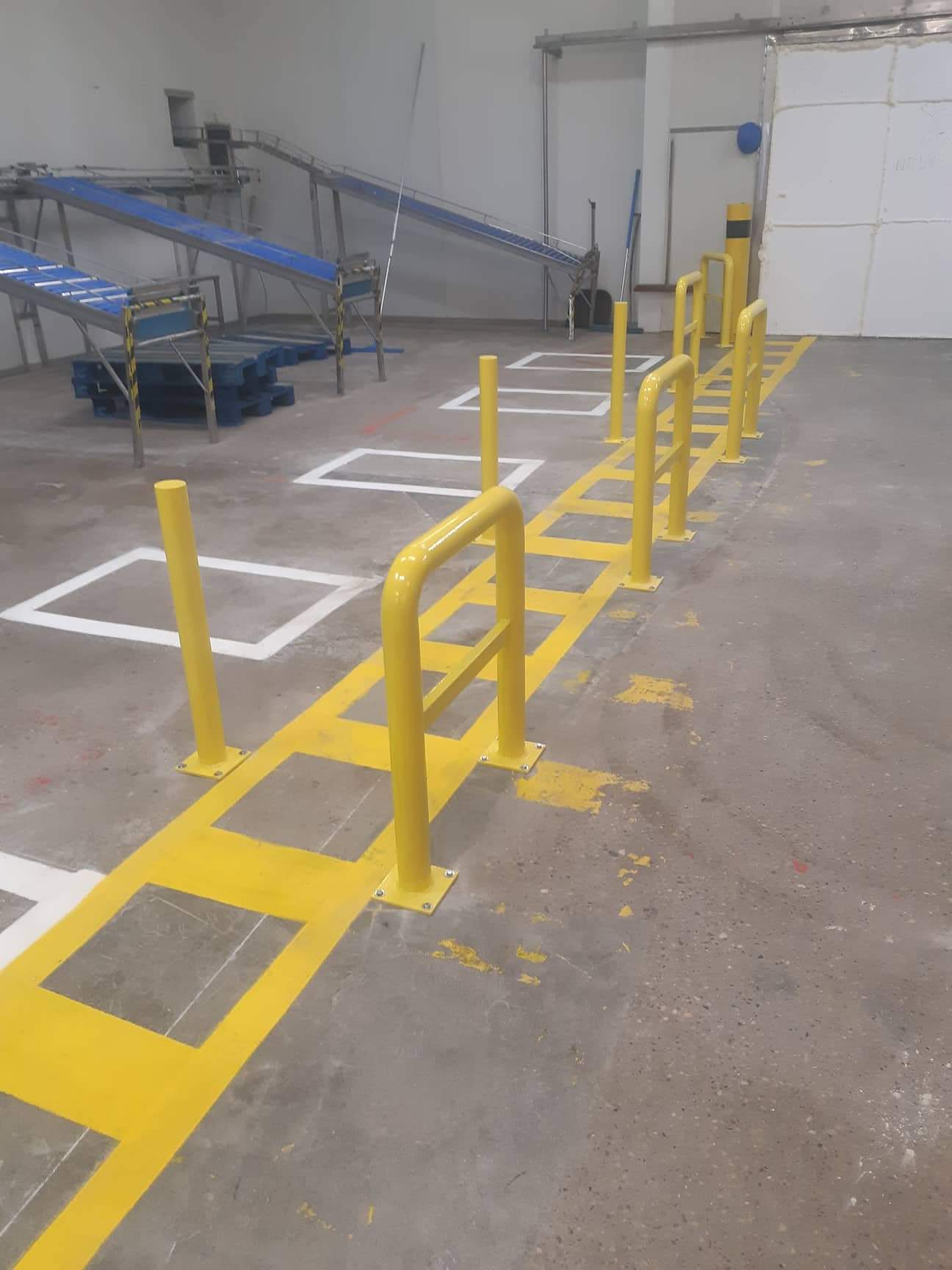 padažyta metalo konstrukcija