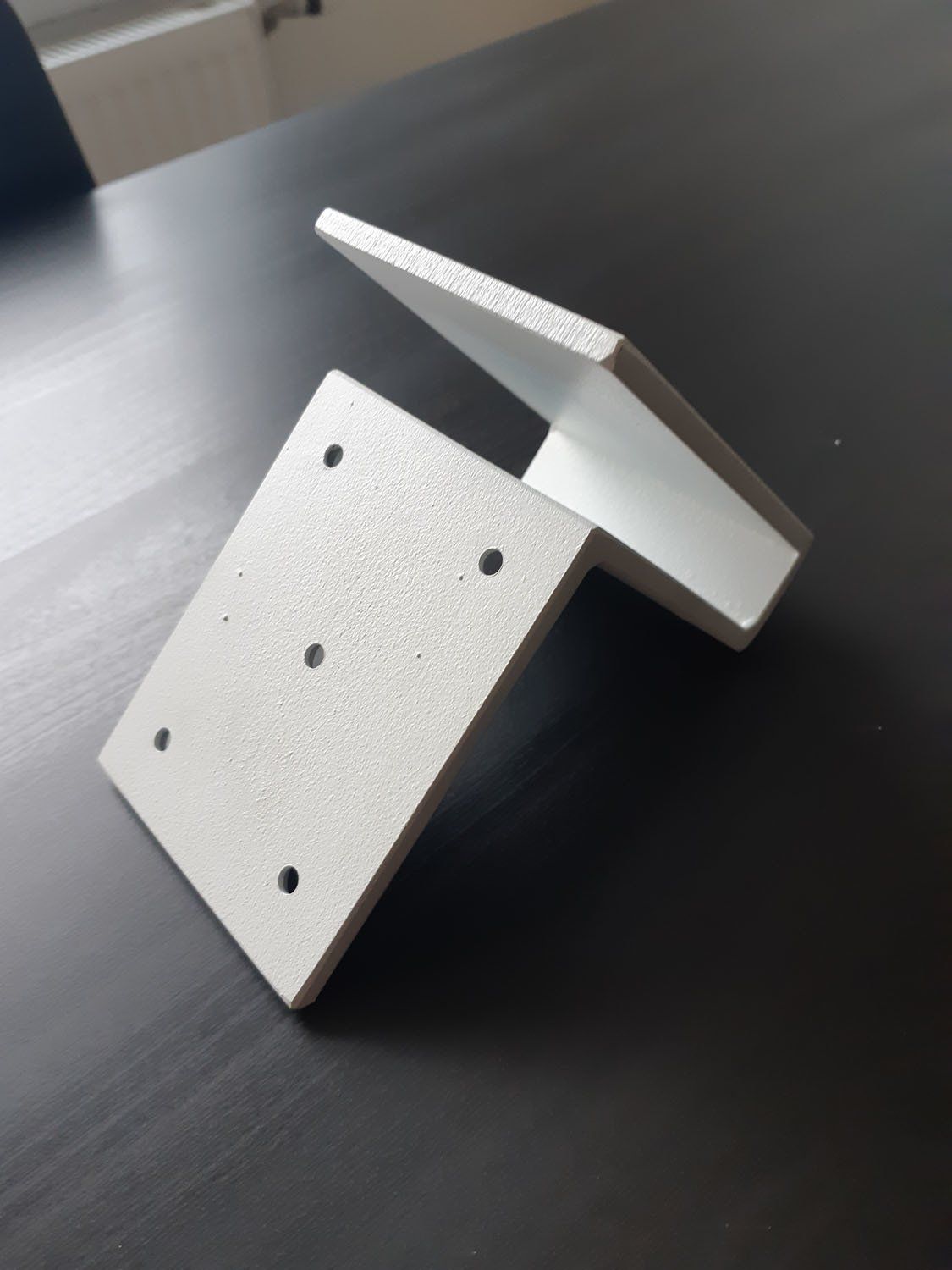 sulenkta metalo gaminio detalė