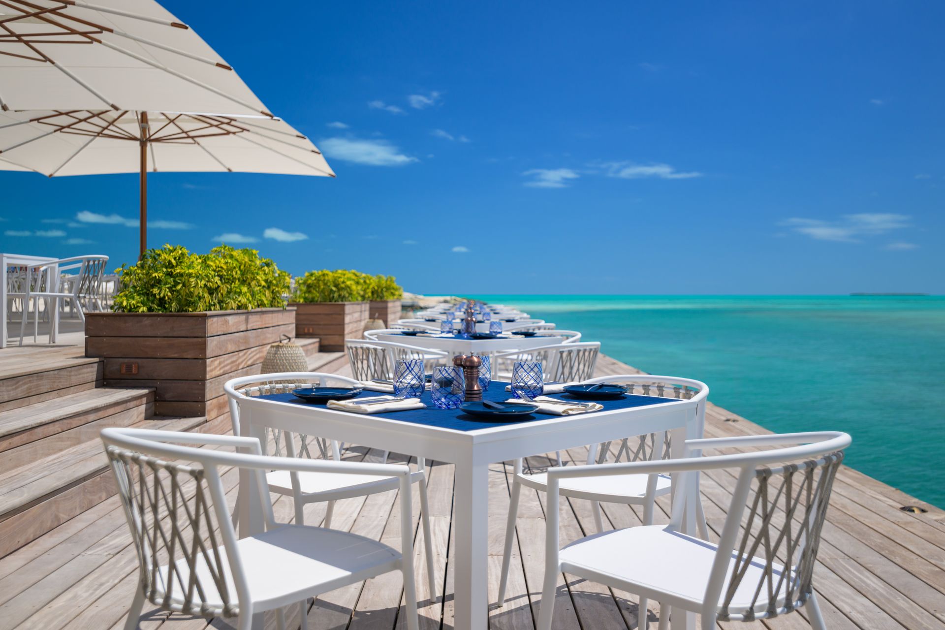 Land + Sea Restaurant