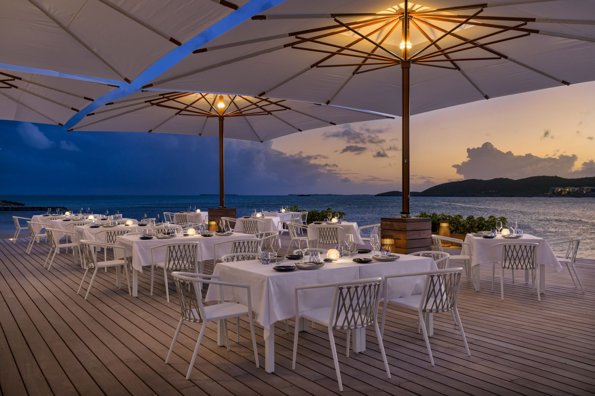 Land + Sea Restaurant