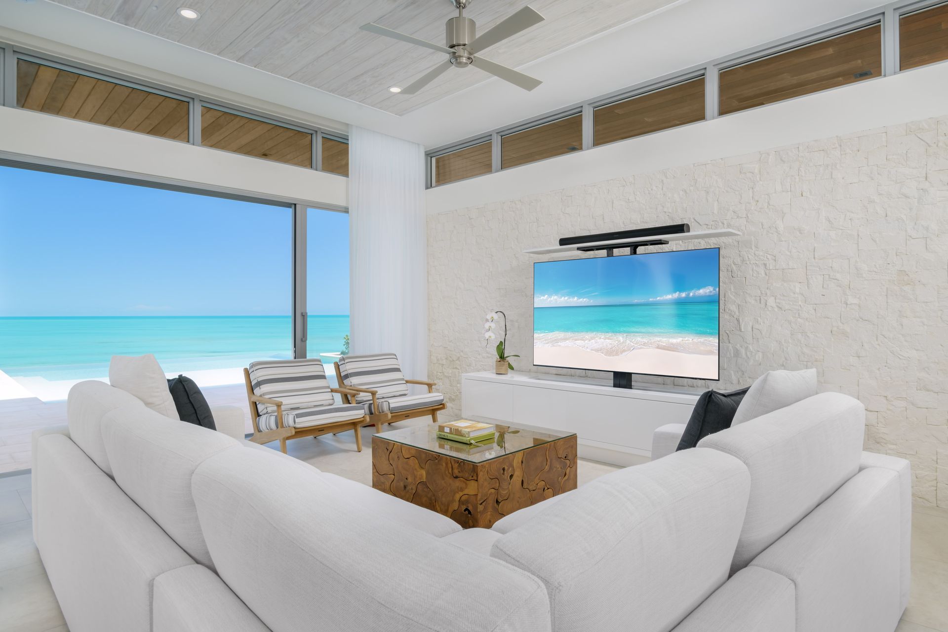 Six Bedroom Astra Villa