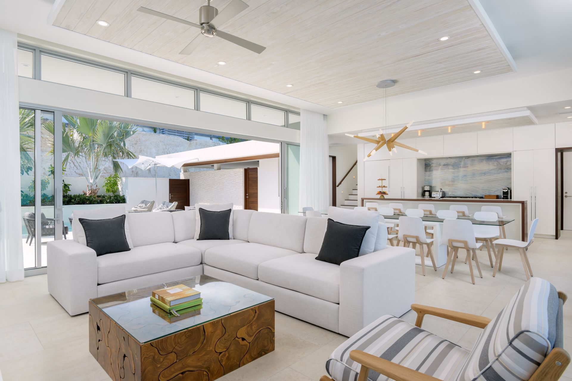 Six bedroom villa